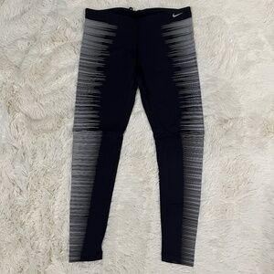 Nike Dri-Fit Reflective Leggings - Pre-Loved/Worn